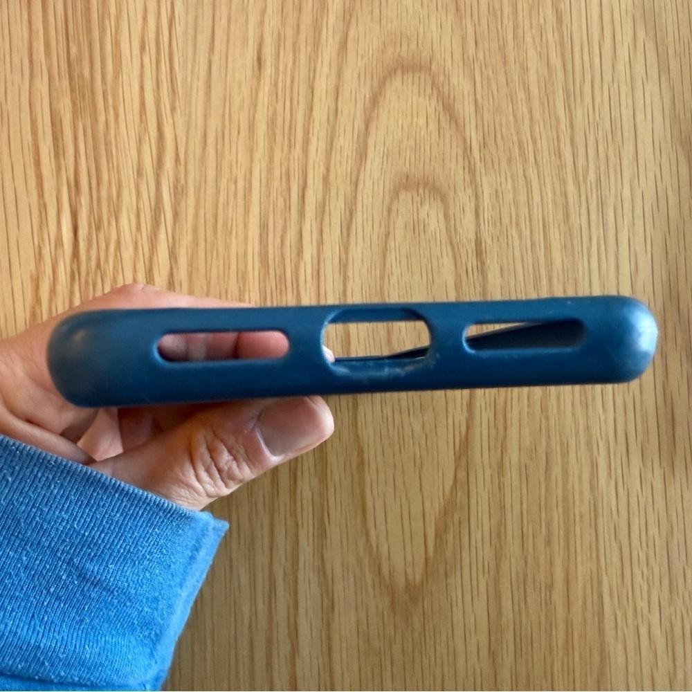 MagBak for IPhone X/XS - Picture 9 of 12